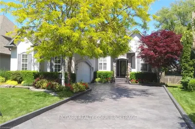 Detached in Niagara-on-the-Lake