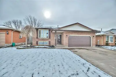 7856 Alfred Street, Niagara Falls, ON L2H 2W8