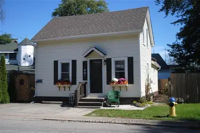 168 CAMBRIDGE Road E, Fort Erie, ON L0S 1B0