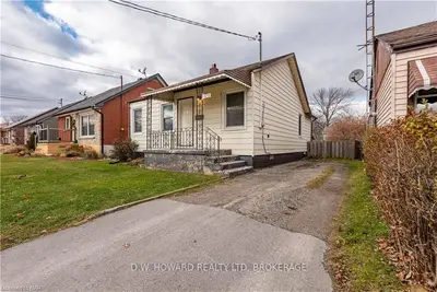 126 Catherine Street, Fort Erie, On L2a 2h8