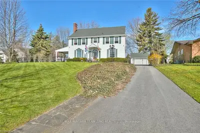 8 LAKESHORE Road, Fort Erie, ON L2A 1B1