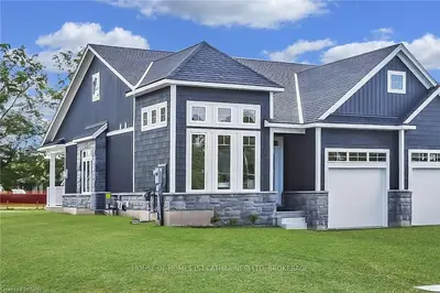 208 Alderson Court, Fort Erie, On L0s 1b0