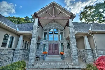 150 Paxton Lane, Niagara-on-the-Lake, ON L0S 1J1