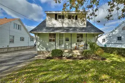 211 Henrietta Street, Fort Erie, On L2a 2k4