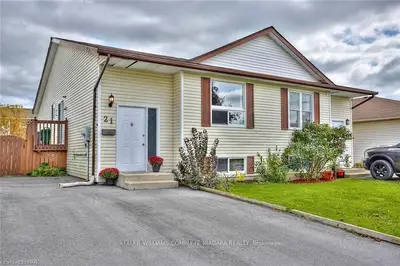 21 Apollo Drive, Port Colborne, On L3k 6b3