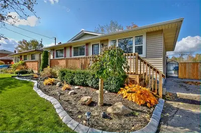84 Kilgour Avenue, Welland, On L3c 2p9