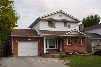 4521 Ivy Gardens Crescent, Lincoln, On L0r 1b5
