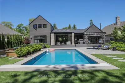 566 LANSDOWNE Avenue, Niagara-on-the-Lake, ON L0S 1J0