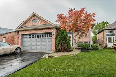31 Madison Court W, Welland, On L3c 7g1