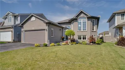 99 Golden Acres Drive, West Lincoln, On L0r 2a0