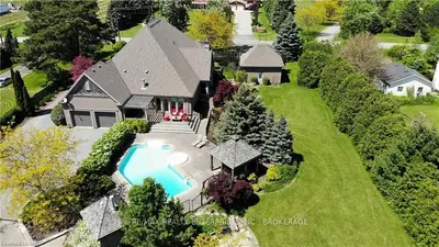 971 Line 1 Road, Niagara-on-the-lake, On L0s 1j0