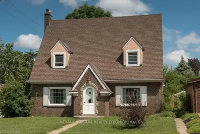 5758 Dorchester Road, Niagara Falls, On L2g 5s7