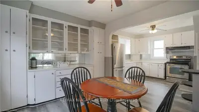 34 LASALLE Street, Welland, ON L3B 4J6