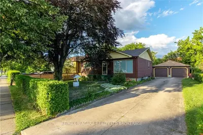 96 First Street Louth Street, St. Catharines, On L2s 2t4
