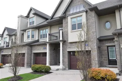 28 ABERDEEN Lane S, Niagara-on-the-Lake, ON L0S 1J0