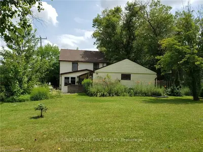 817 Elm Street, Port Colborne, On L3k 4r5