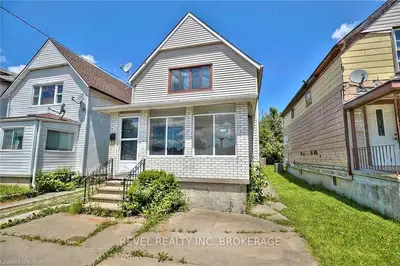 5065 Kitchener Street, Niagara Falls, On L2g 1b1