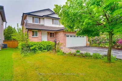 4529 St. Volodymyr Court, Lincoln, On L0r 1b5