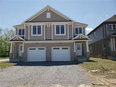 9593 Tallgrass Avenue Avenue, Niagara Falls, On L2g 0a4