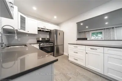 3 Carrol Street, Welland, On L3c 2g5