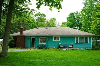 722 Empire Road, Port Colborne, ON L0S 1R0