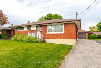 3652 DORCHESTER Road, Niagara Falls, ON L2J 3A5