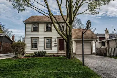 6376 GORE Street, Niagara Falls, ON L2J 1X8