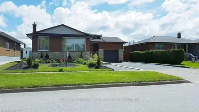 104 St. Andrews Avenue, Welland, On L3b 1e4