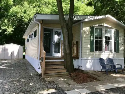 23 Four Mile Creek Road 475, Niagara-on-the-lake, On L0s 1j1