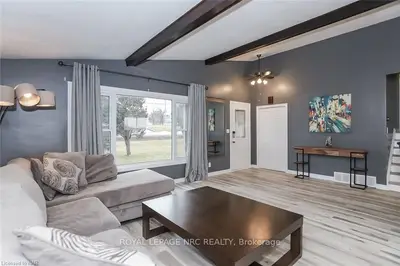 5449 KING Street, Lincoln, ON L0R 1B3