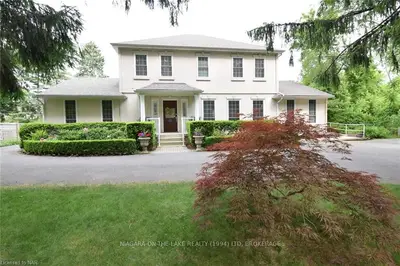 511 CHARLOTTE STREET Street, Niagara-on-the-Lake, ON L0s 1j0