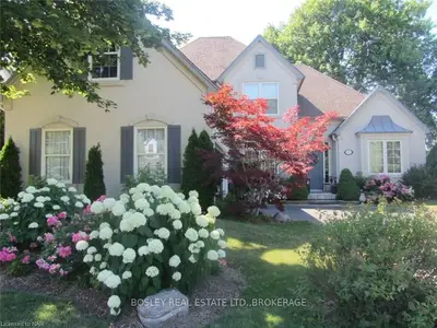 675 CHARLOTTE Street, Niagara-on-the-Lake, ON L0S 1J0
