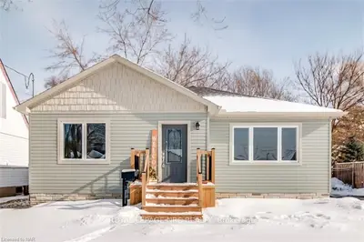 44 GHENT Street, St. Catharines, ON L2N 2C7