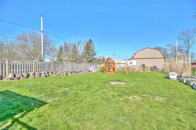 3899 Welland Street, Niagara Falls, On L2g 6j5