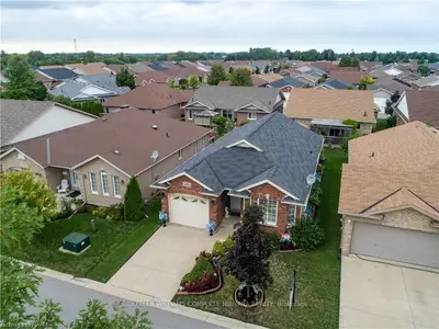 3925 DURBAN Lane, Lincoln, ON L0R 2C0