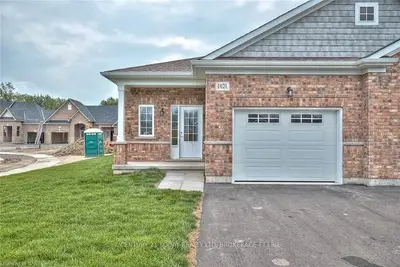 1021 Meadowood Street, Fort Erie, ON L2A 0B9
