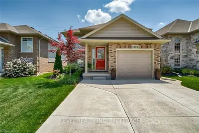 8492 Milomir Street, Niagara Falls, On L2h 0b6