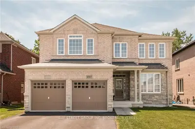 8987 KUDLAC Street, Niagara Falls, ON L2H 0C3