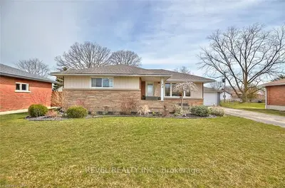 108 Glenwood Parkway, Welland, On L3b 5m8