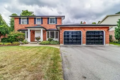 16 LOWER CANADA Drive, Niagara-on-the-Lake, ON L0S 1J0