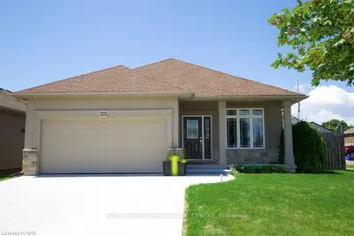 373 OAKCREST Avenue, Welland, ON L3C 7K1