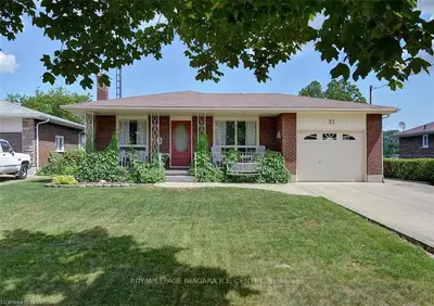 21 OXFORD Street, St. Catharines, ON L2P 1W1