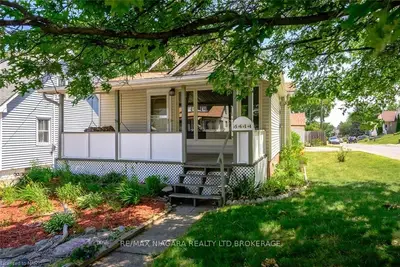 5614 HIGHLAND Avenue, Niagara Falls, ON L2G 4W7