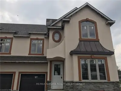 124 REILLY Street 3, Niagara Falls, ON L2G 6S8