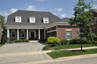 24 Brock Street, Niagara-on-the-Lake, ON L0S 1J0