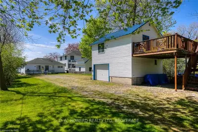 2071 Macdonald Drive, Fort Erie, On L2a 5m4