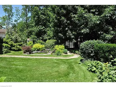 7 Oak Drive, Niagara-on-the-lake, On L0s 1j0