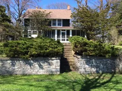 3039 THUNDER BAY Road, Fort Erie, ON L0S 1N0