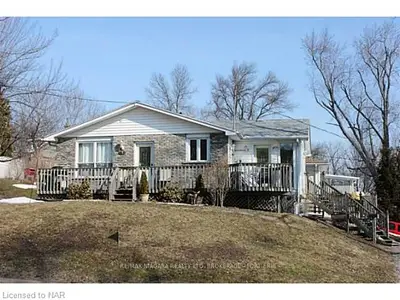 43 Lavinia Street N, Fort Erie, ON L2A 5W2