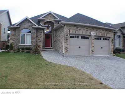 5785 IRONWOOD Street, Niagara Falls, ON L2H 0G4